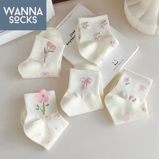 ส่งจากไทย!! ถุงเท้าผู้หญิง Lily Flower ลายดอกไม้ สไตล์เกาหลี ถุงเท้าแฟชั่น แนววินเทจ ทำจากผ้าฝ้าย B19