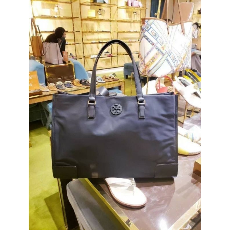 ✨️ สด-ผ่อน✨️ Tory Burch Ella Nylon Tote