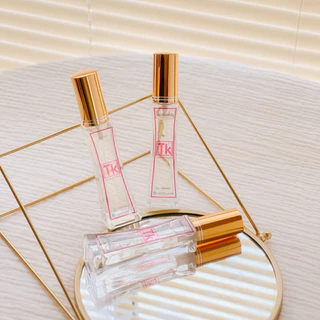 น้ำหอมTk แท้💯%พร้อมส่ง มีกลิ่นให้เลือกหลากหลายกลิ่น