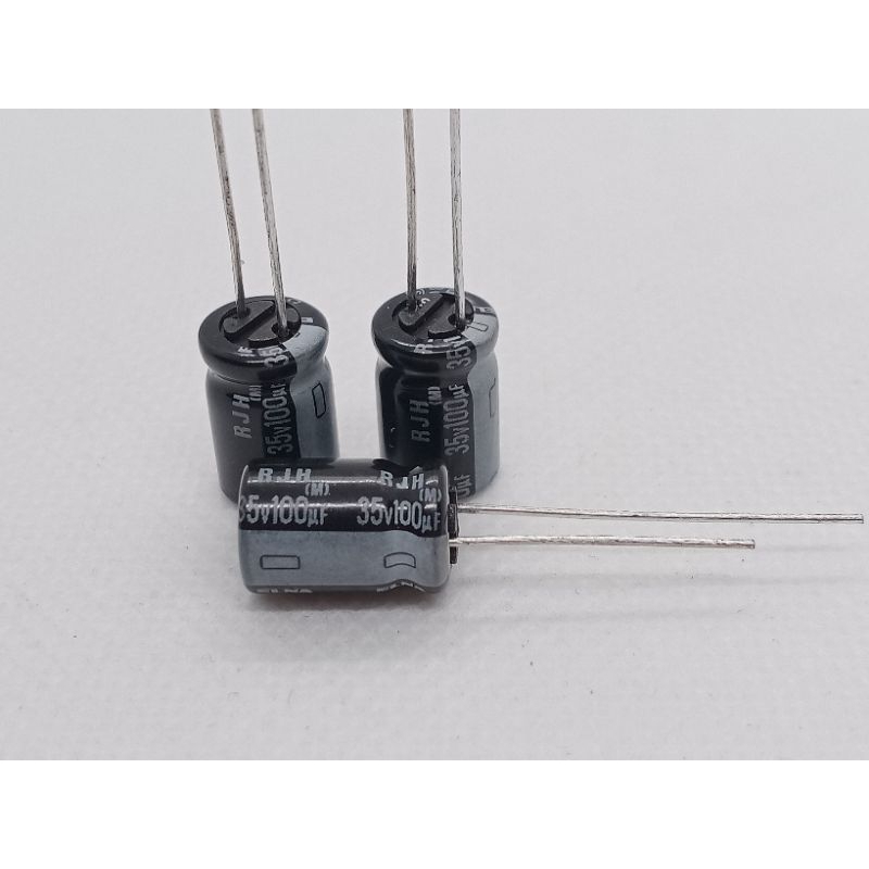 (แพ็ค5ตัว) คาปาซิเตอร์ 100uF 35V. 105C° ขนาด 8×12mm. Capasitor 100uf 35V. 105c° พร้อมส่ง