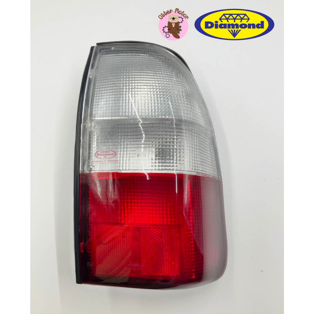 ตราเพชร ไฟท้าย Mitsubishi TRITON / STRADA ปี 1996-2004 มิตซูบิชิ ไทรทัน สตราด้า สตราดา ไดมอนด์ Diamond