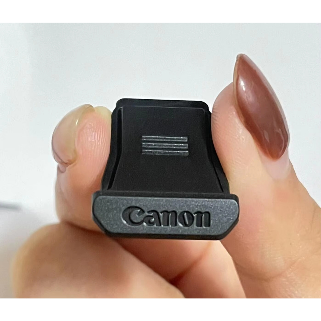 ตัวปิดช่องแฟลช Canon Hot Shoe Cover EOS R3, R5C, R6 Mark II, R7, R8, R10, R50