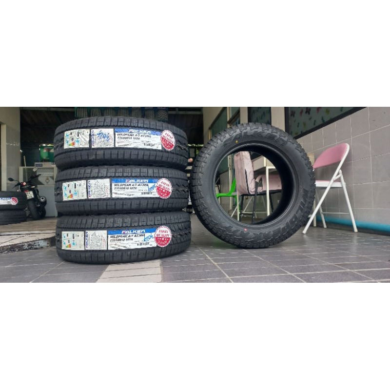235/60r18 falken wildpeak AT3 ยางใหม่ปี2024 (รวมยาง4เส้น)แถมจุ้ม4ตัว