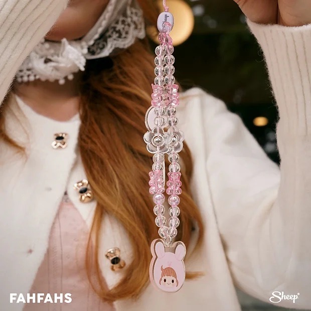 Sheep Strap - FAHFAHS Collection สายคล้องมือถือ