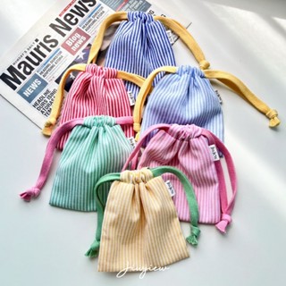 Jiwjiew I ถุงผ้าหูรูดลายริ้ว ขนาดเล็ก กระเป๋าผ้าหูรูด พกพา (…