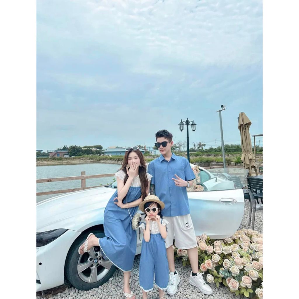 พร้อมส่ง ชุดครอบครัว Family Blue Jeans ยีนส์เดนิม พ่อ+แม่+ลูกสาว+ลูกชาย