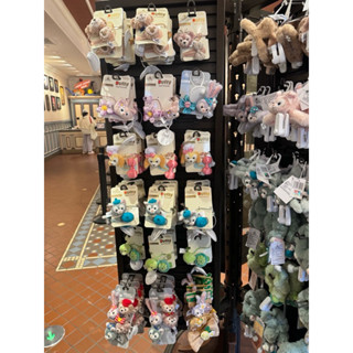 Disneyland scrunchies🌼🎀 เซทยางรัดผมพร้อมกิ๊บจากดิสนีย์แลนด์ …