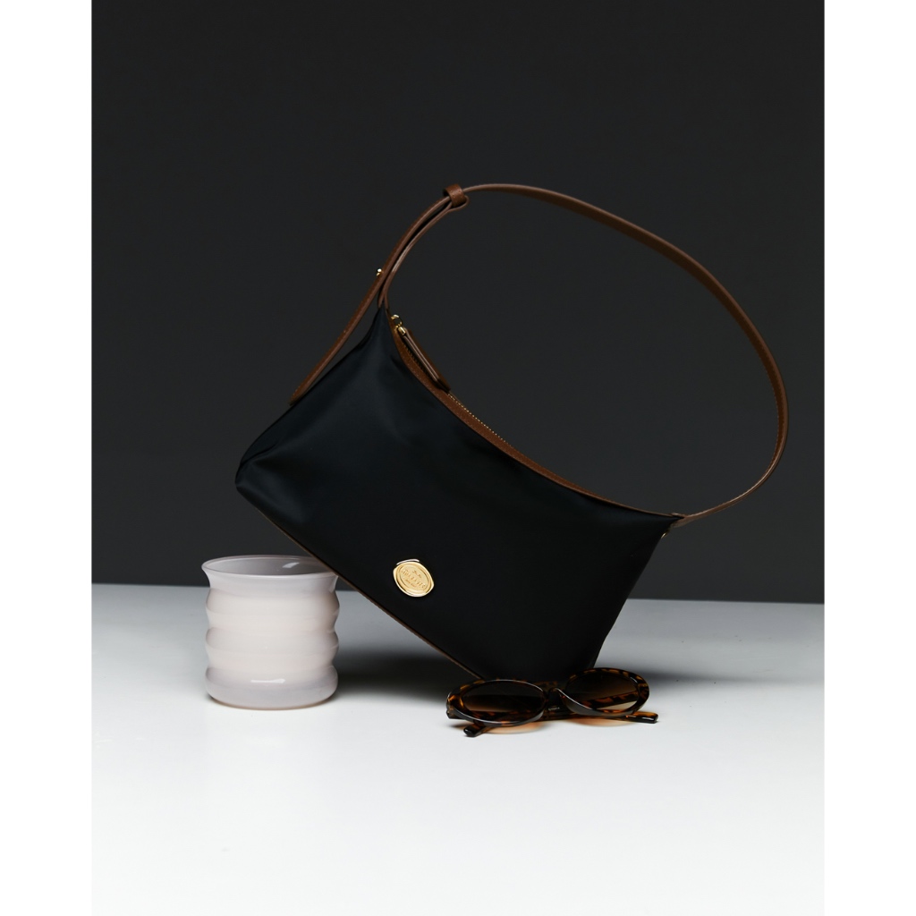 TANK Hobo bag : Should bag, Nylon with genuine leather กระเป๋าสะพายไหล่ กระเป๋าถือ ไนลอน หนังวัวแท้