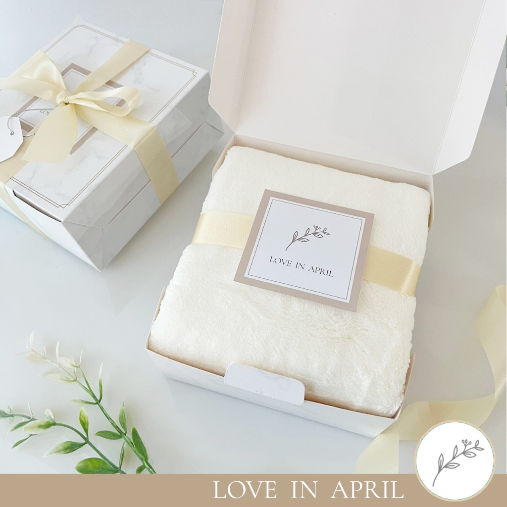 Love in April เซ็ทของขวัญ ของรับไหว้ ผ้าเช็ดผม กล่องขาว ราคา ถูกที่สุด ดีลบีเคเค แกลเลอรีภาพที่ 4