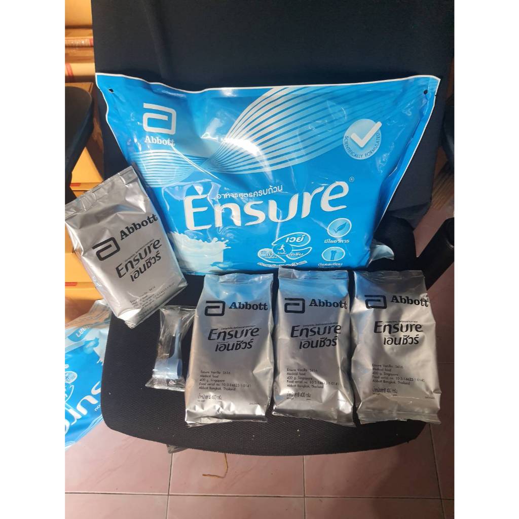 เอนชัวร์ กลิ่นวนิลา Ensure vanilla นมผงชนิดถุงเติม แบ่งขาย ขนาด400 กรัม x จำนวน4 ถุง (แถมช้อนตวง)