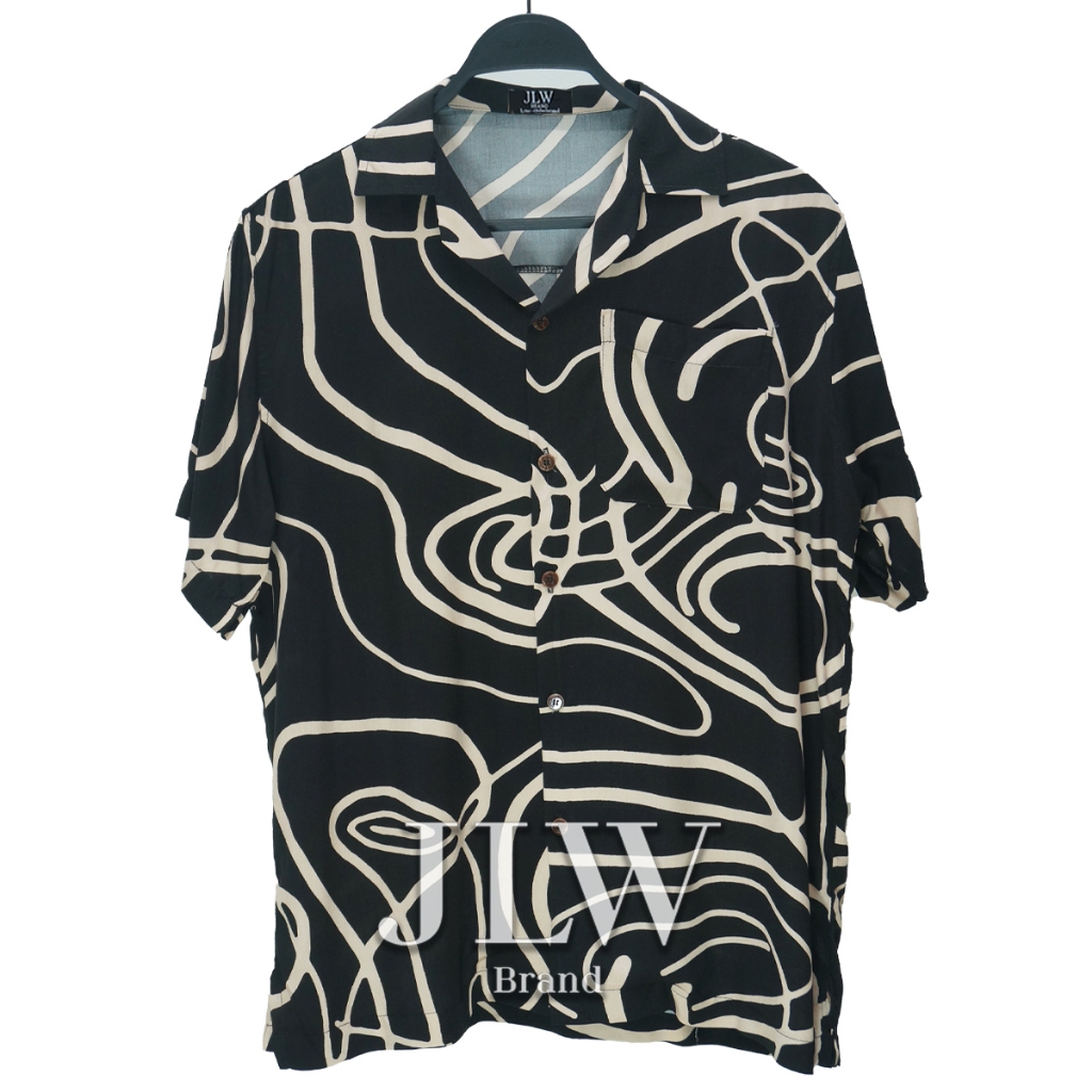 เสื้อฮาวาย ลายเส้นเส้น ดำ ผ้านิ่ม M L XL Oversize คอฮาวาย JLW BRAND