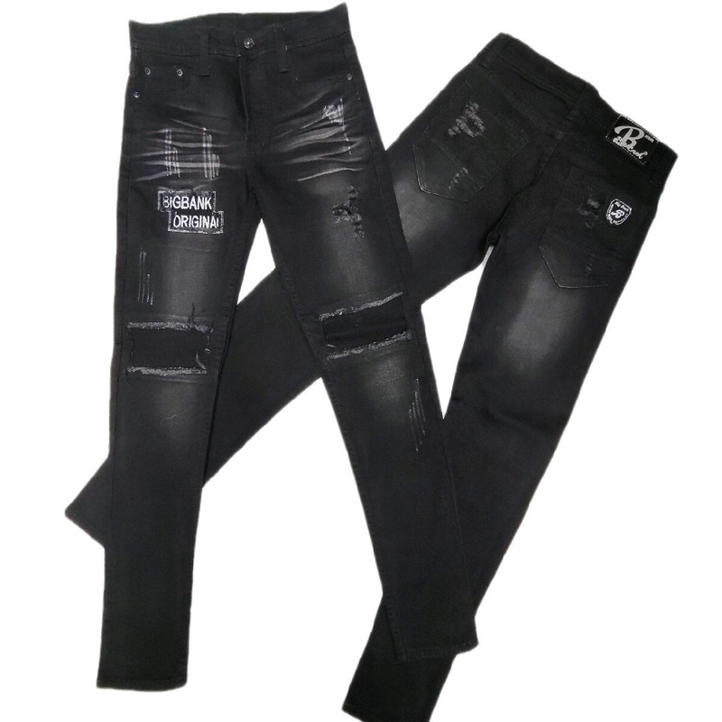 กางเกงยีนส์ผู้ชาย สีดำฟอกผ้ายืดปักลายเท่ห์ๆ