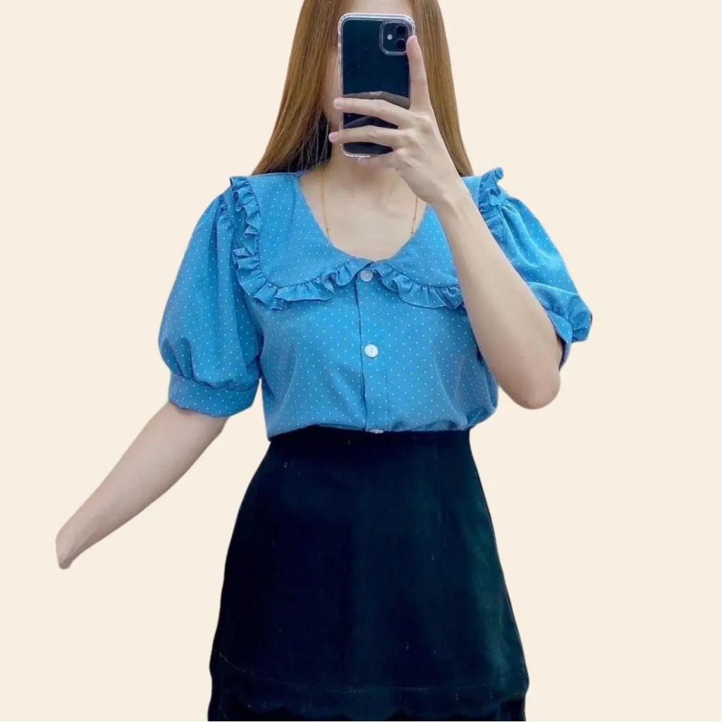 เสื้อคอบัวกระดุมหน้าปกระบายเเขนสั้น ลายจุดผ้าไหมอตาลี
