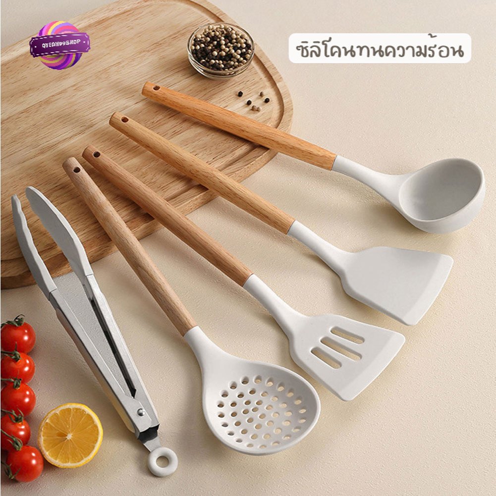 ตะหลิวซิลิโคน ทัพพี อุปกรณ์ครัวสไตล์มินิมอล ด้ามจับทำจากไม้ มีหลายแบบ