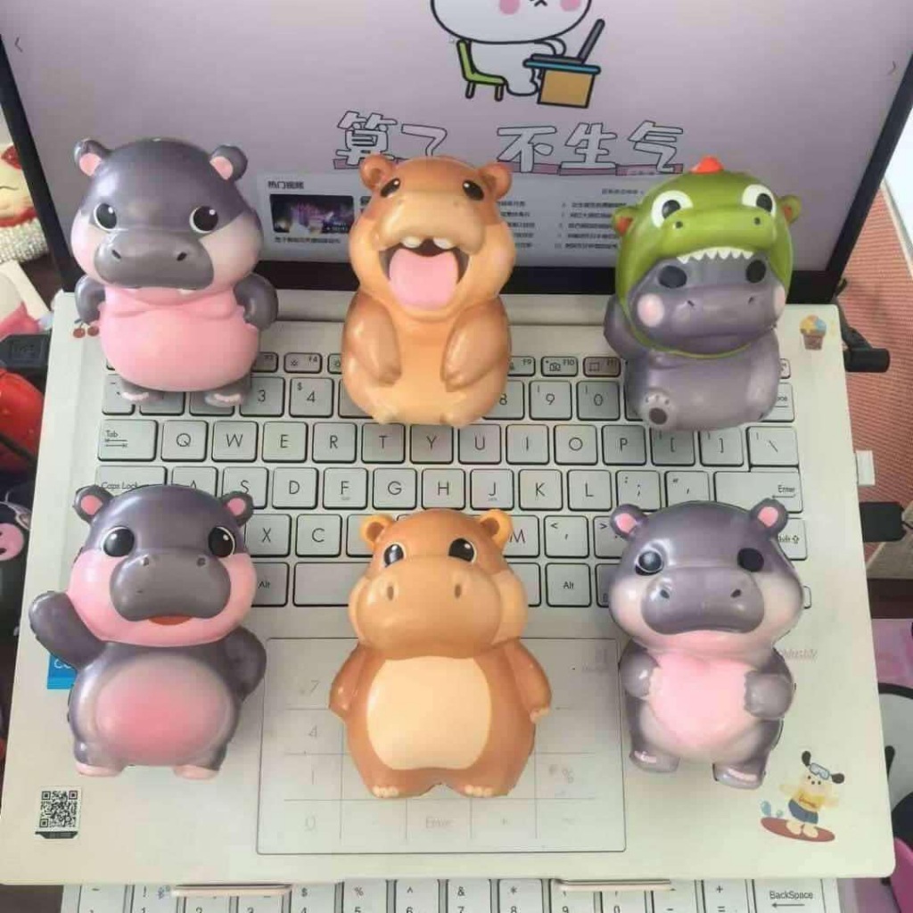 สกุชชี่ หมีเนยและน้องเป็ด หมูเด้ง พร้อมส่งคละแบบ