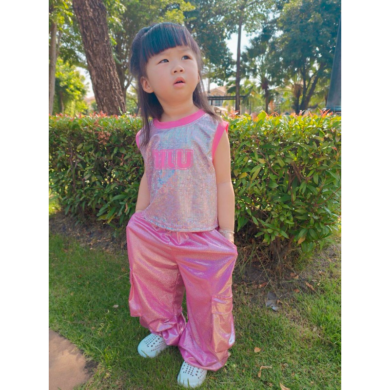 ชุดเต้นผ้ากลิตเตอร์เนื้อละเอียด ทรงพลิวสวย พร้อมส่งในไทยจ้า