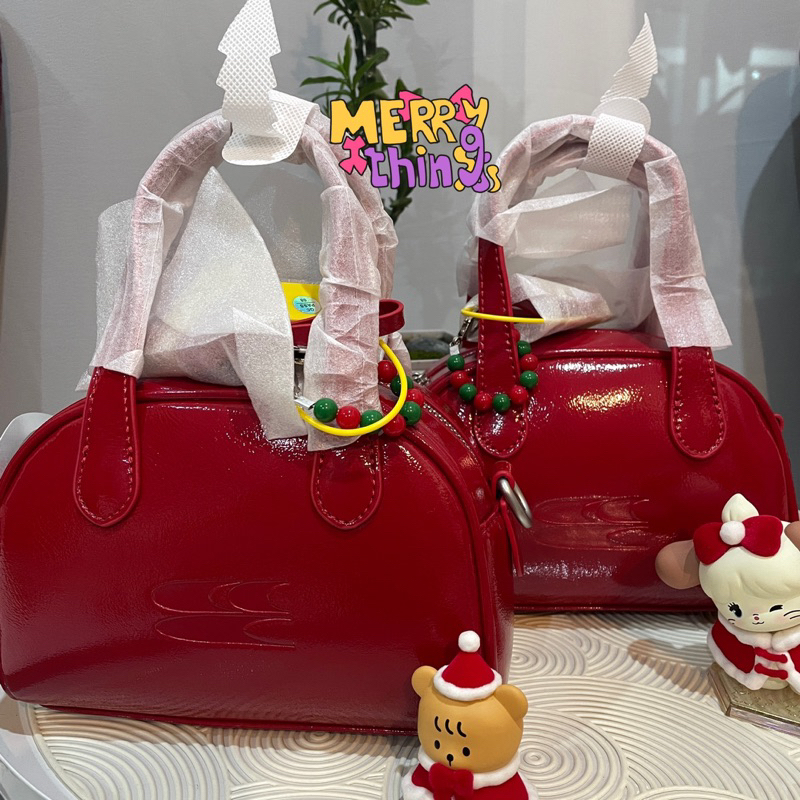 พร้อมส่ง Crying Center mini logo Red Christmas (ใช้โค้ดลด 10-30% max 1,000) จากช็อปแท้