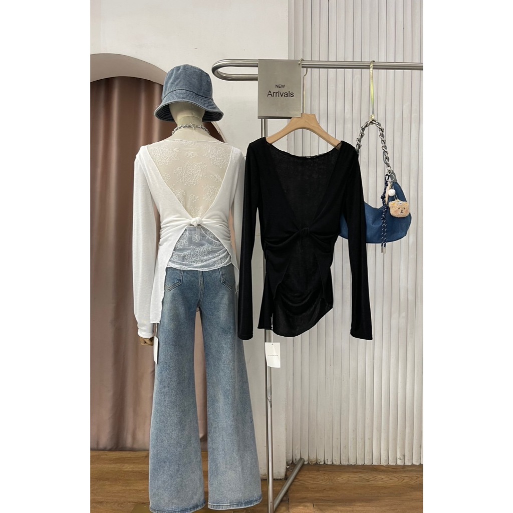 [พิมพ์โค้ด SISDEC ลด 60.- ] M1593 เสื้อแขนยาว detail มัดโบว์ แต่งลูกไม้ ขาว ดำพร้อมส่ง 250-