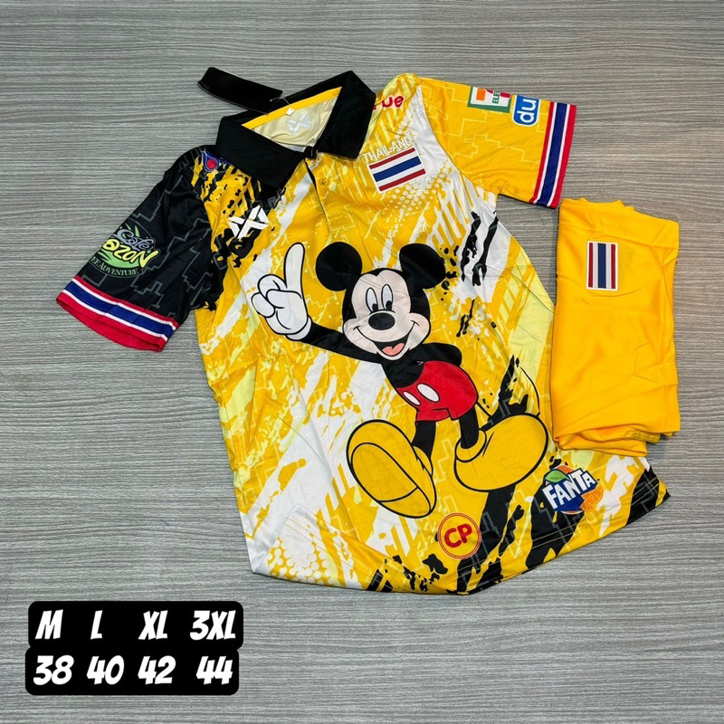 ชุดบอลชุดกีฬาเสื้อพร้อมกางเกงขนาดไซร้M L xL 3xLราคาถูก