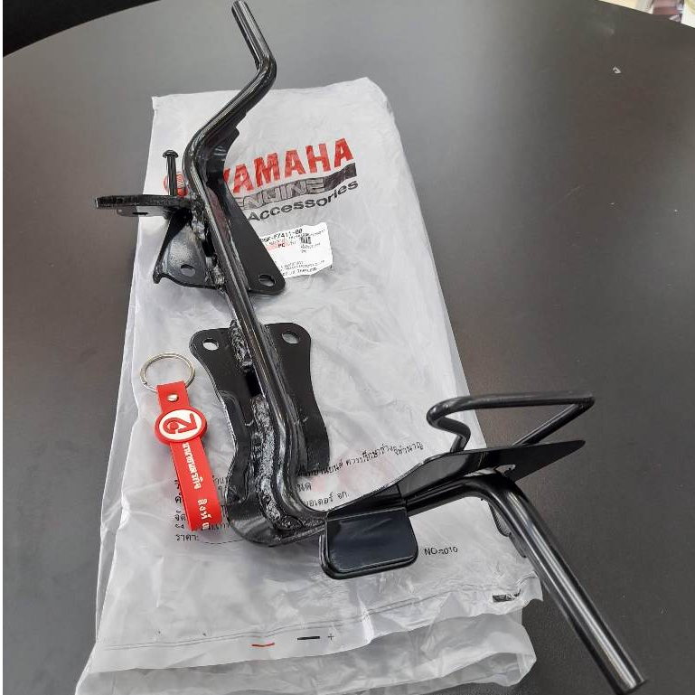 B6FF741100 เหล็กพักเท้าหน้า FINN 2020-2024 แท้ YAMAHA  B6F-F7411-00