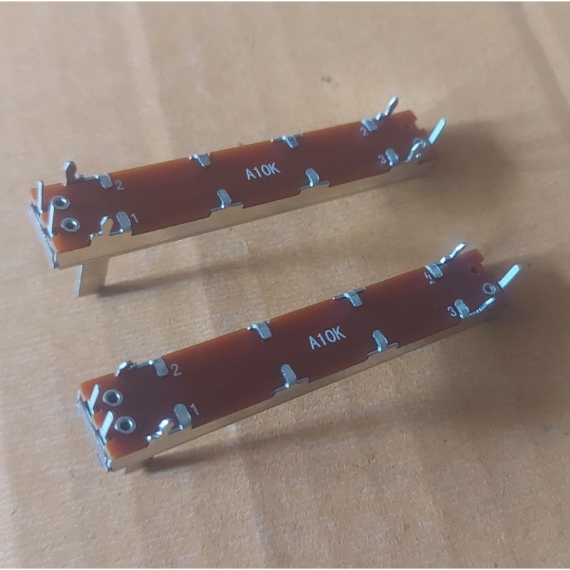 วอลลุ่มสไลด์ A10K ยาว 6cm. 3ขา (Mono)(ราคาตัวละ)