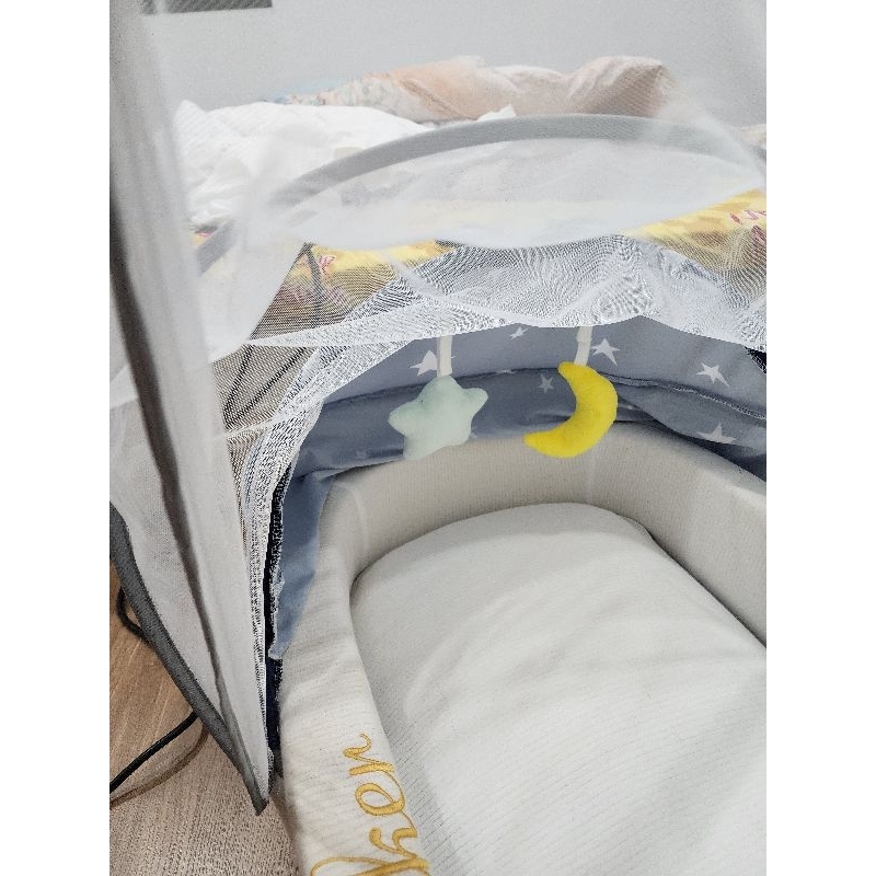 ที่นอนเด็กอ่อน ที่นอน saker ที่นอนทารก