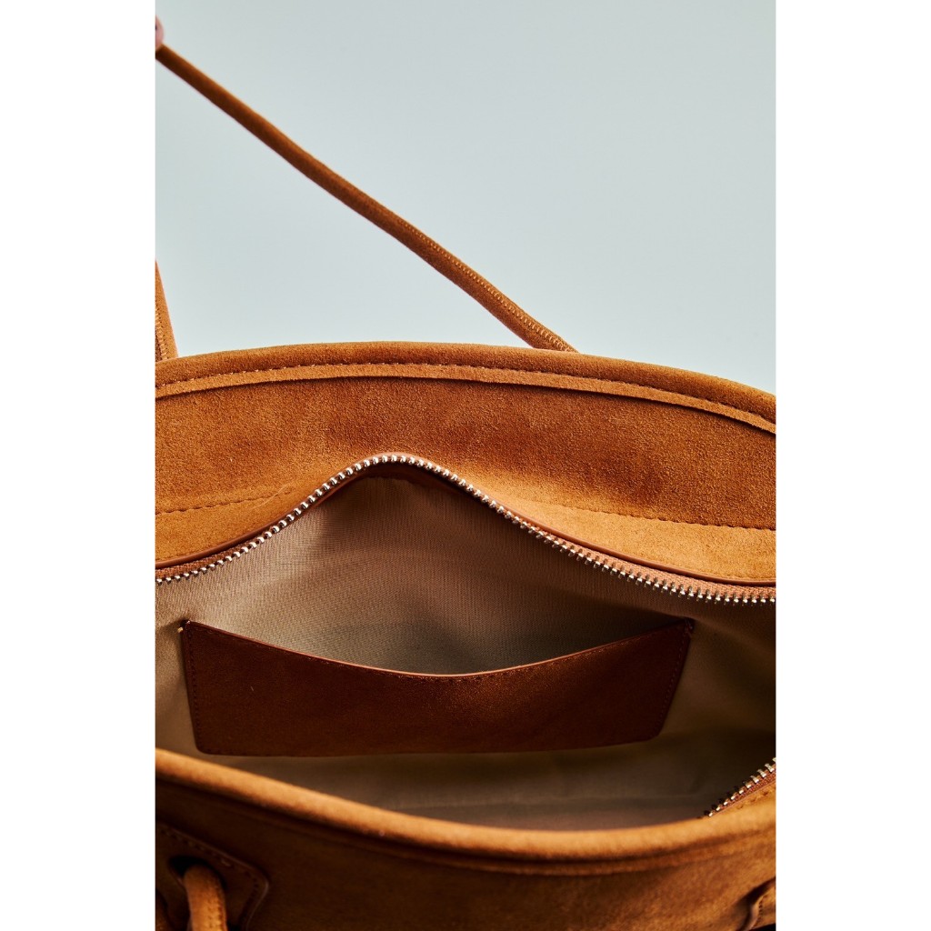 POLARBOLL - LA ROCHE SUEDE กระเป๋าสะพายใบใหญ่หนังกลับ PU Premium