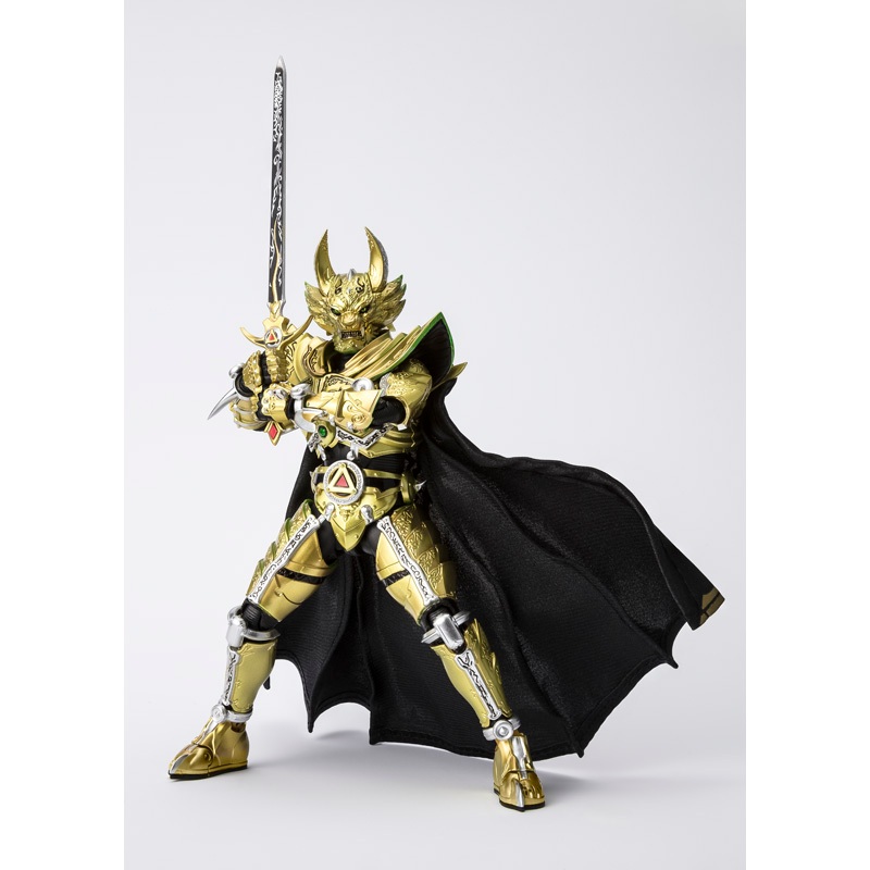 BANDAI S.H.Figuarts (Shinkocchou Seihou) Ougonkishi Garo (Saejima Kouga) Garo 20th Anniversary Ver. 