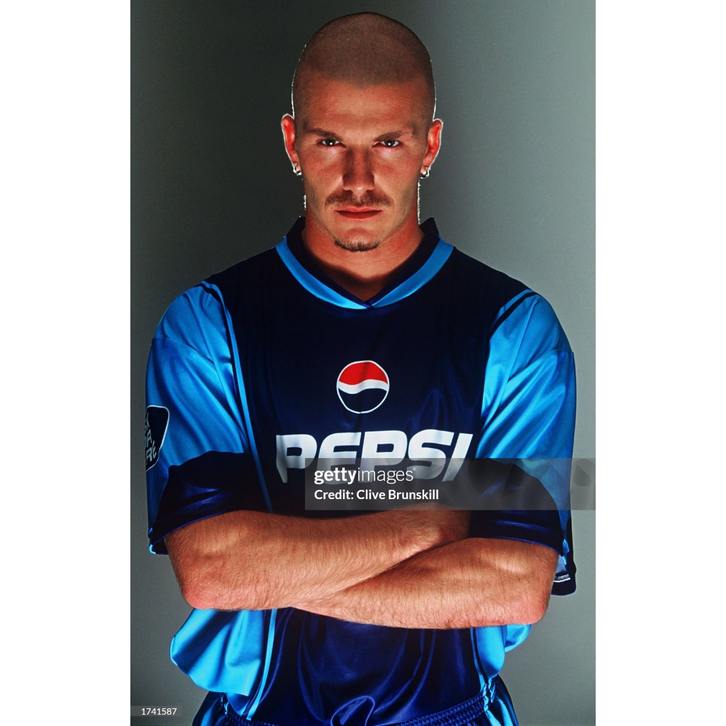 เสื้อทีมเป๊ปซี่ ปี Pepsi's 'Share The Dream' 2002 (งานย้อนยุคเกรดพรีเมี่ยม)