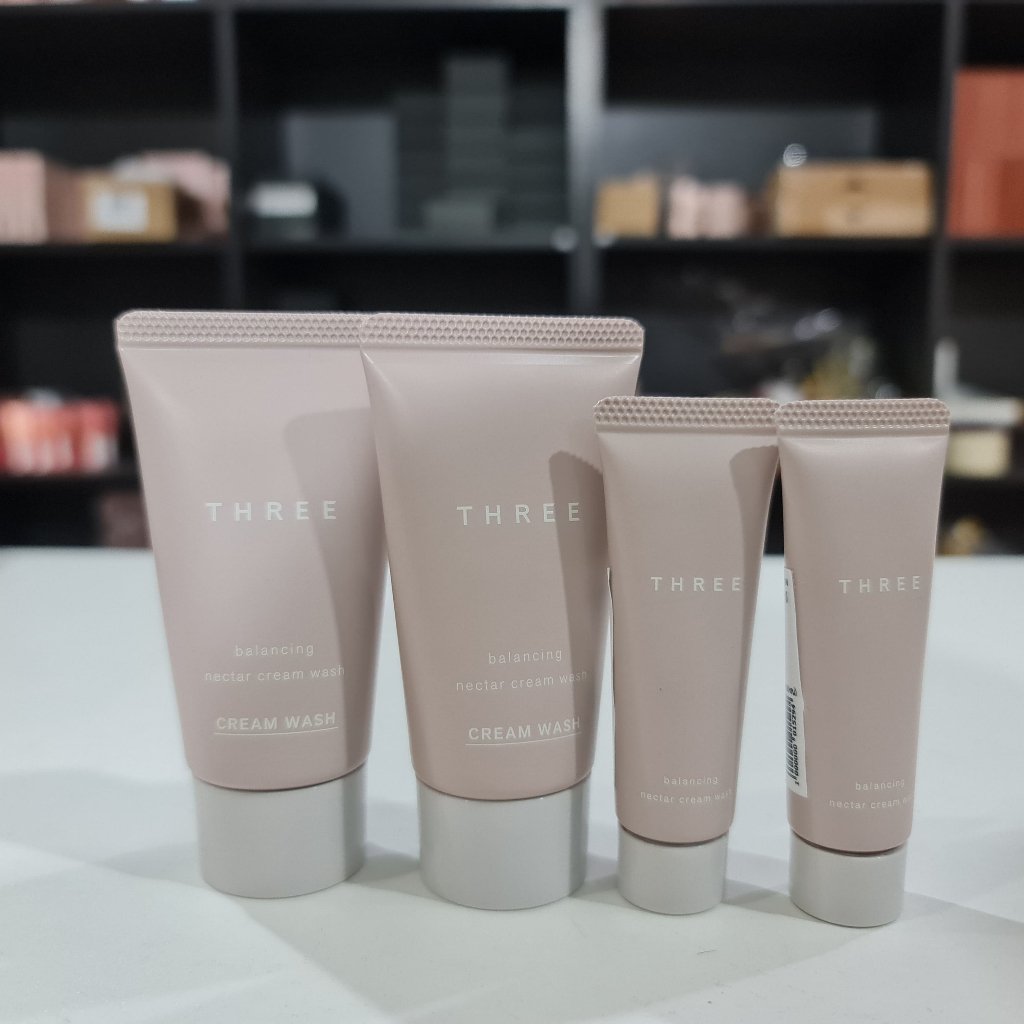 ป้ายไทย_THREE Balancing Nectar Cream Wash 22g.