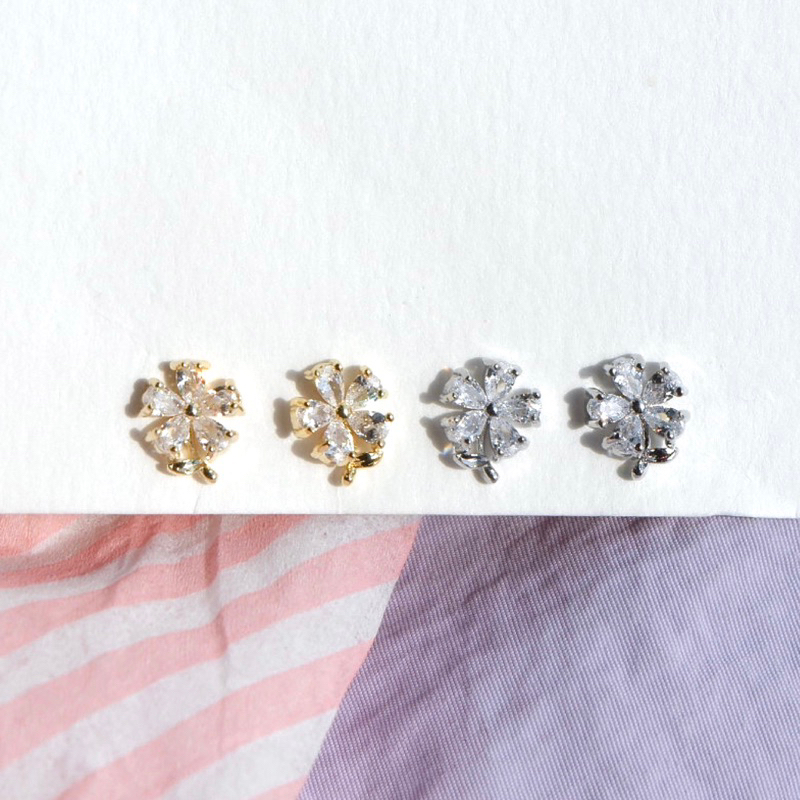 PAT - Cosmos Flower Earring ต่างหูดอกไม้ 🌸