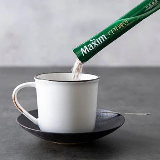 [ของแท้] 맥심디카페인 Maxim Decaffeinated Coffee (กาแฟ 3 in 1 สูตรไม่มีคาเฟอีน 20 ซอง) 236g