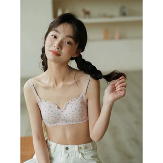 PrettyLady Shop（6900）ชุดชั้นในลายดอกไม้ ดันทรง ไม่มีโครงเหล็ก สำหรับผู้หญิง