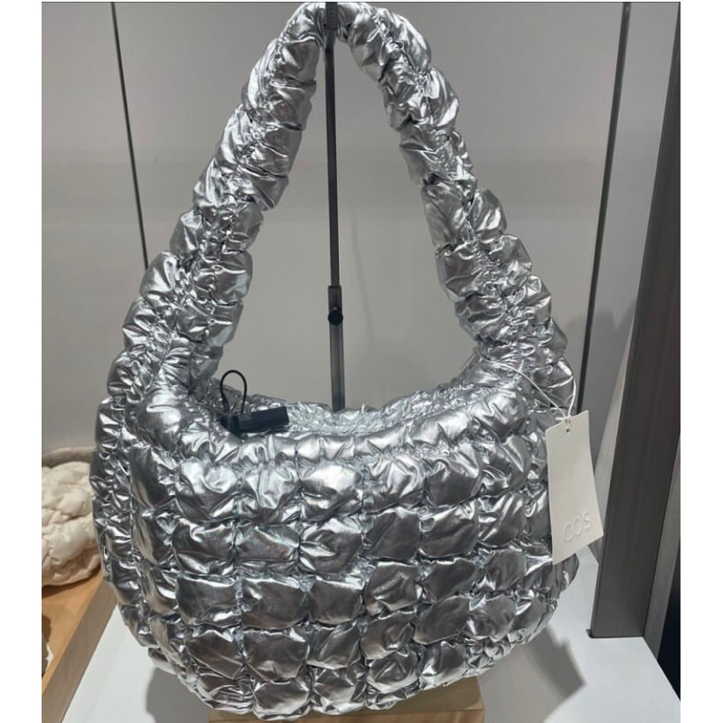 พร้อมส่ง * กระเป๋า Cos Quilted Mini Bag สี Silver ของแท้ 100%
