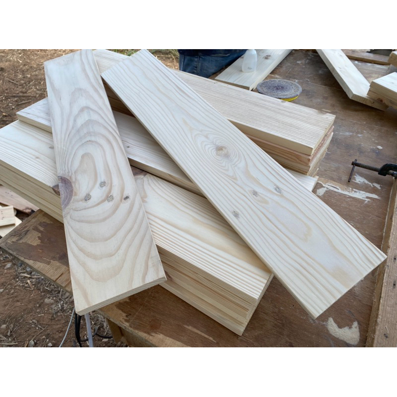 ไม้ DIY ไม้สนนอก ไม้พาเลท ไม้ตกแต่ง 11.5 X 60 X 1.5 CM. ( 30 แผ่น )