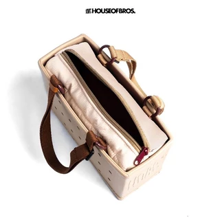 Hobs® กระเป๋าถือ - คล้องไหล่ EVA | LOULOU COLLECTION | Tote | กระเป๋าจิ๊บบิท | กระเป๋ายาง