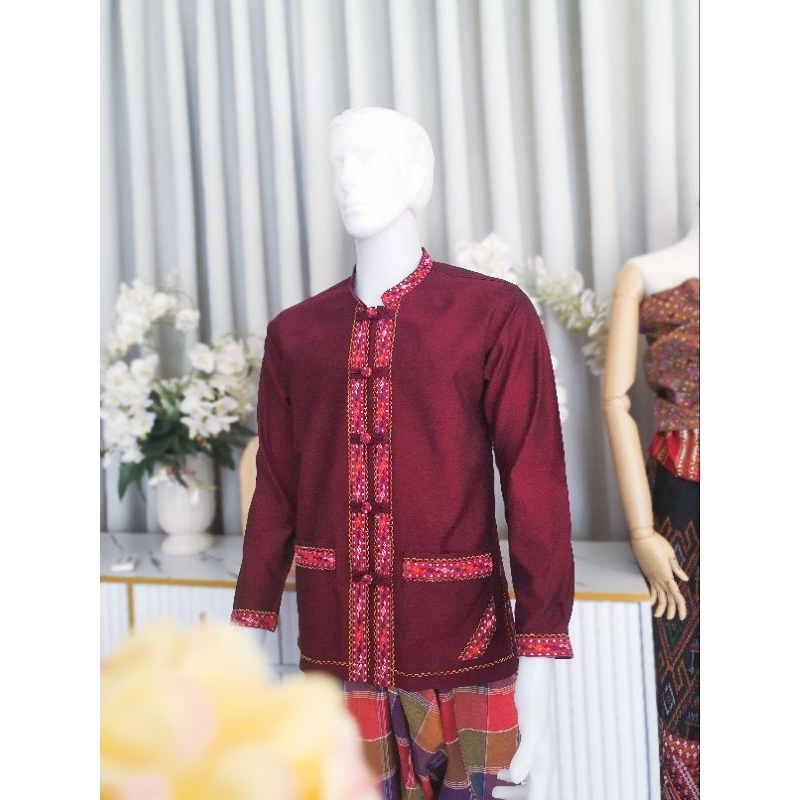 เสื้อภูไทชายแขนยาว  แต่งแถบแพรวาฝ้าย ผ้าฝ้ายทอมือ