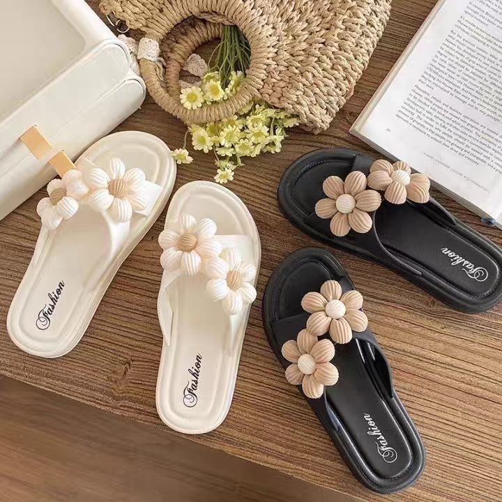 พร้อมส่งจากไทย ดอกไม้คู่รองเท้าแตะแบบสวม ลายดอกทานตะวันคู่สีพื้นสายไขว้ มี2สีใส่สบายมากน่ารักใสๆ
