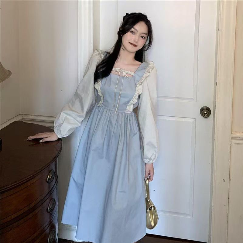 XL ฝรั่งเศสขนาดใหญ่ไหล่เดียวคอเหลี่ยมมุกเรียบง่ายสีฟ้าพิมพ์พัฟแขนเอวจัดเลี้ยงชุดยาวชุดฤดูร้อนสไตล์ใหม่