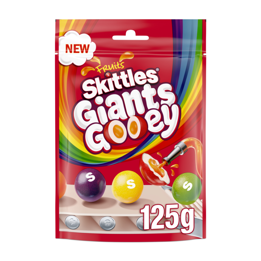 Skittles Giants gooey ลูกอมเคี้ยวหนึบ น้ำหนัก 125g BBF.06/06/26