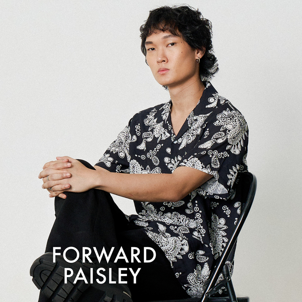 Shirtoria Hawaii เสื้อเชิ้ตผู้ชายแขนสั้น Non iron ลาย Forward paisley
