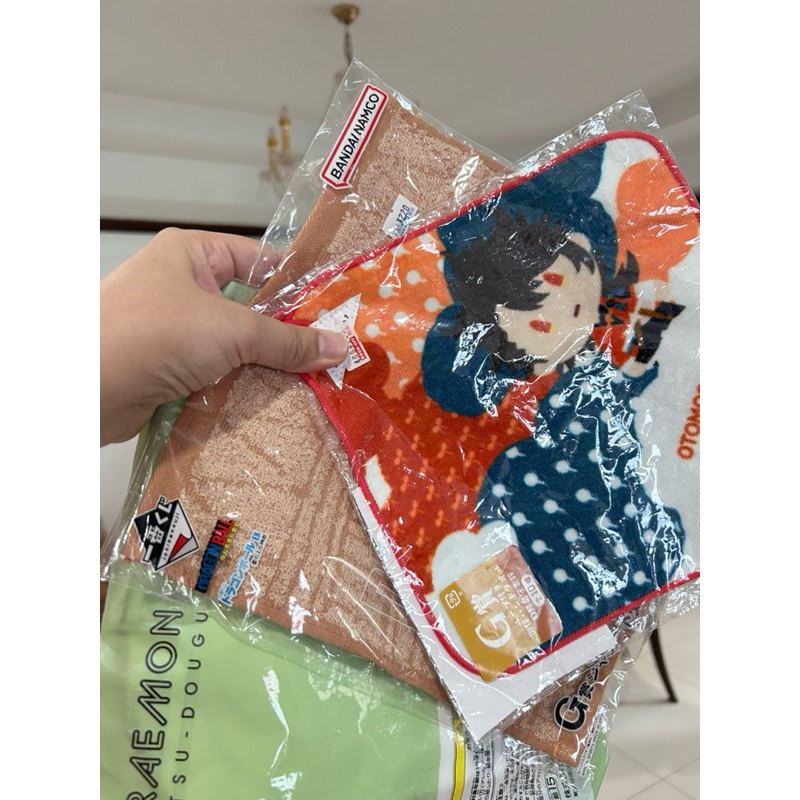 [สินค้าแถม] ผ้าอเนกประสงค์ ผืนเล็ก ผ้าเช็ดหน้า เช็ดโต๊ะ คละลาย คละแบบ