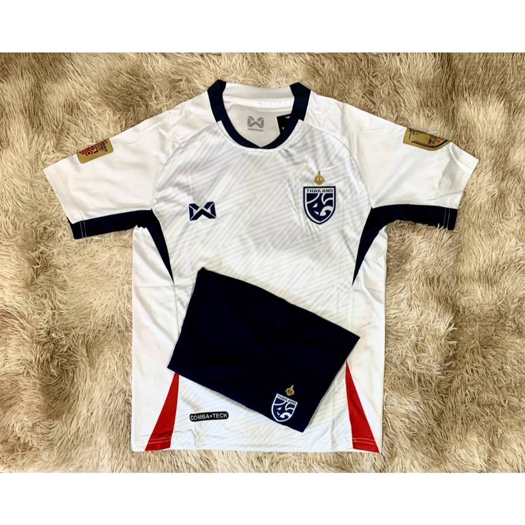 เสื้อฟุตบอล ทีมชาติไทย เสือปลอมกางเกงชุดกีฬาใหม่ล่าสุด 2024 กับ 2025 เนื้อผ้าดีใส่สบาย
