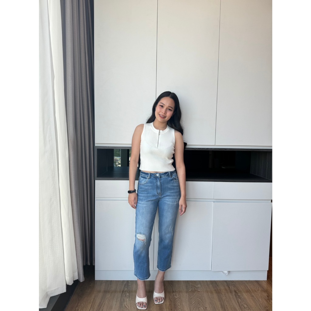 LDCO7-67X10 กระบอกเล็ก 7 ส่วน โทนสีกลาง มีแต่งขาด ผ้ายืดหยุ่นได้เพื่อความใส่สบาย ระบายอากาศได้ดี