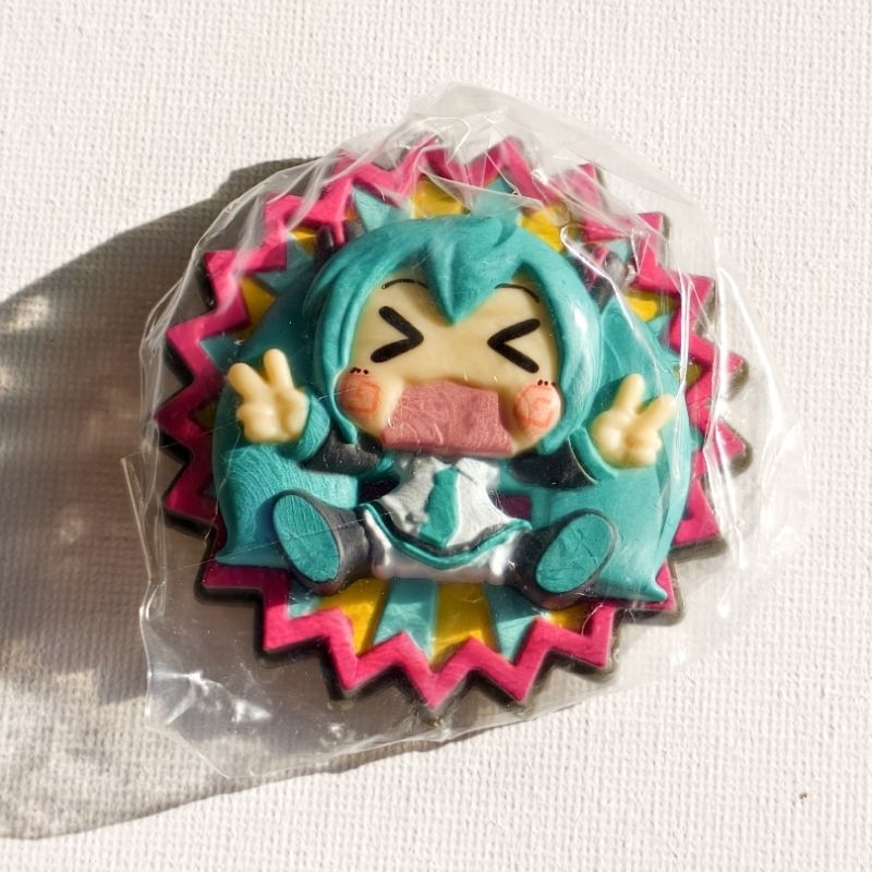 [พร้อมส่ง]Keychain with Stand Vocaloid Series -Hatsune Miku พวงกุญแจ มิคุ