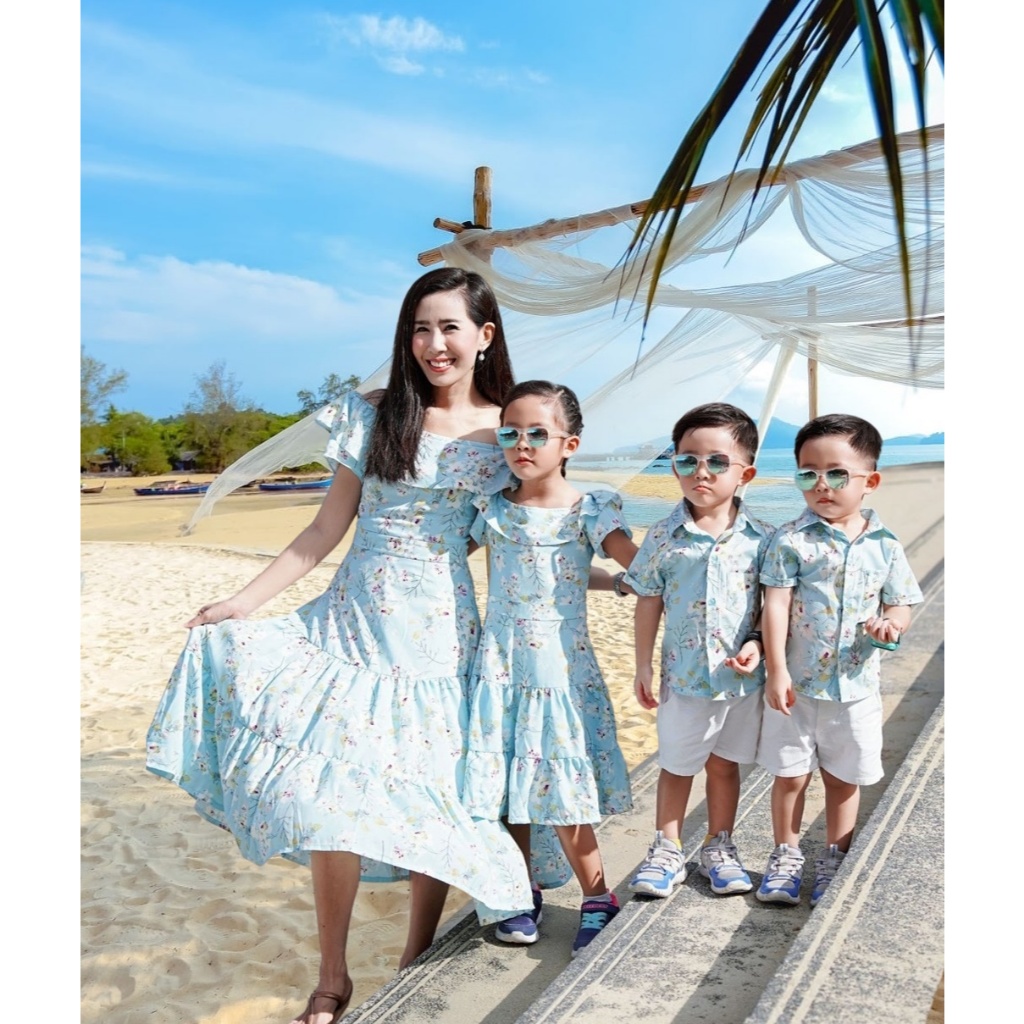 ชุดไปทะเล เดรสยาว ผ้าพริ้ว สไตล์เกาหลี ชุดฮาวาย สีฟ้า ชุดแม่ลูก Lanla Sky Dress Hawaii Dress