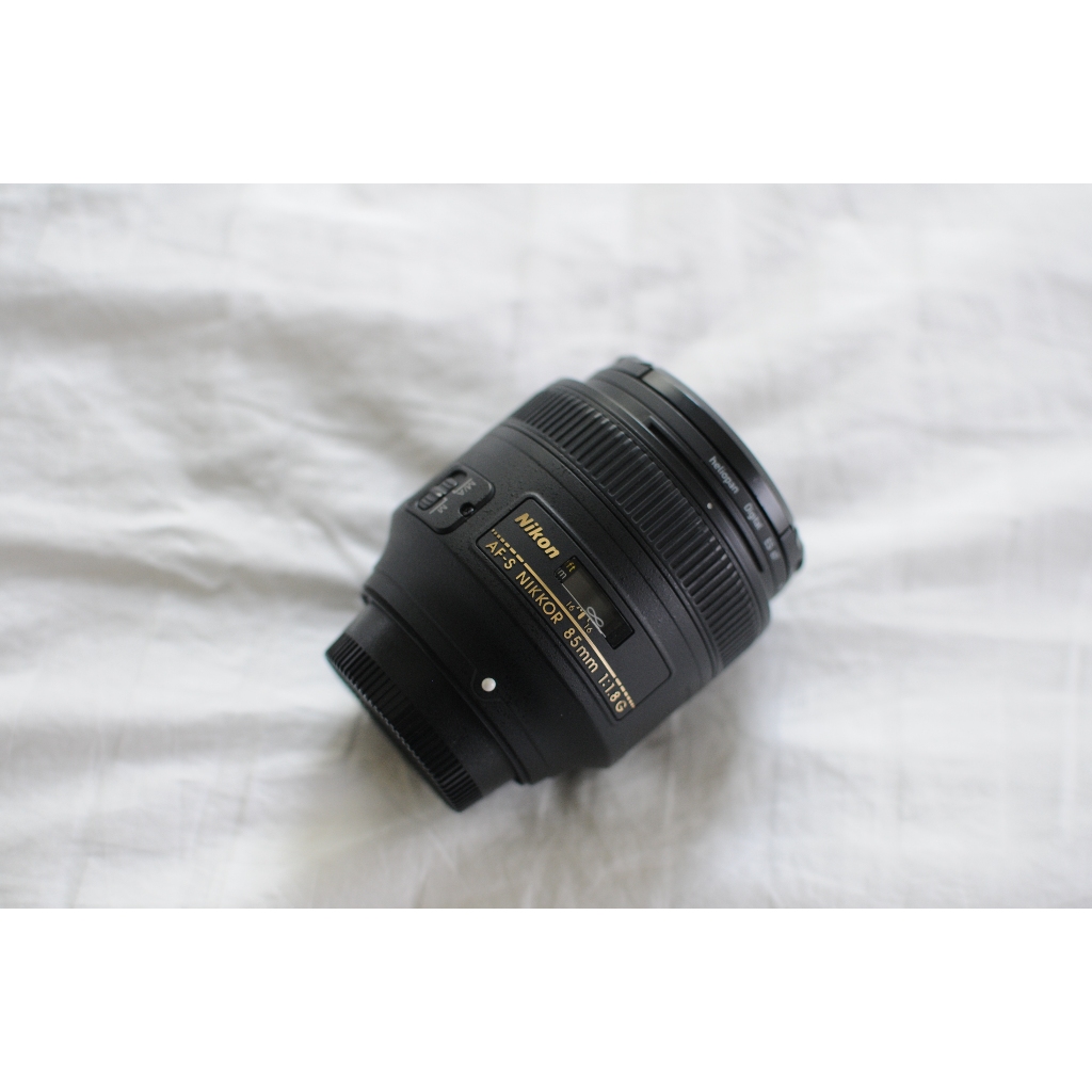เลนส์ AF-S NIKKOR 85mm f/1.8G
