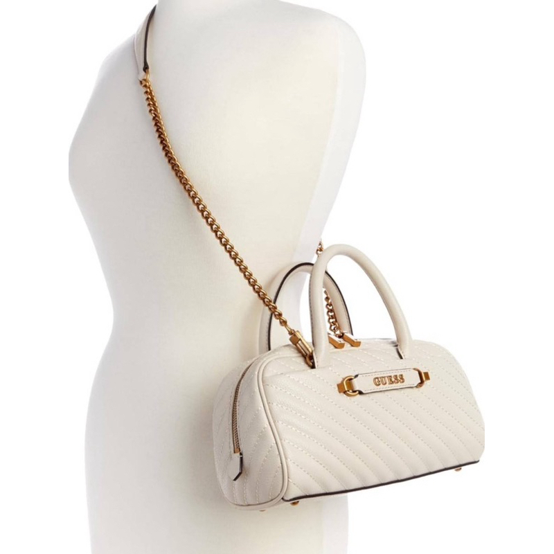 กระเป๋าสะพายข้างGuess ทรงหมอน (ก95)