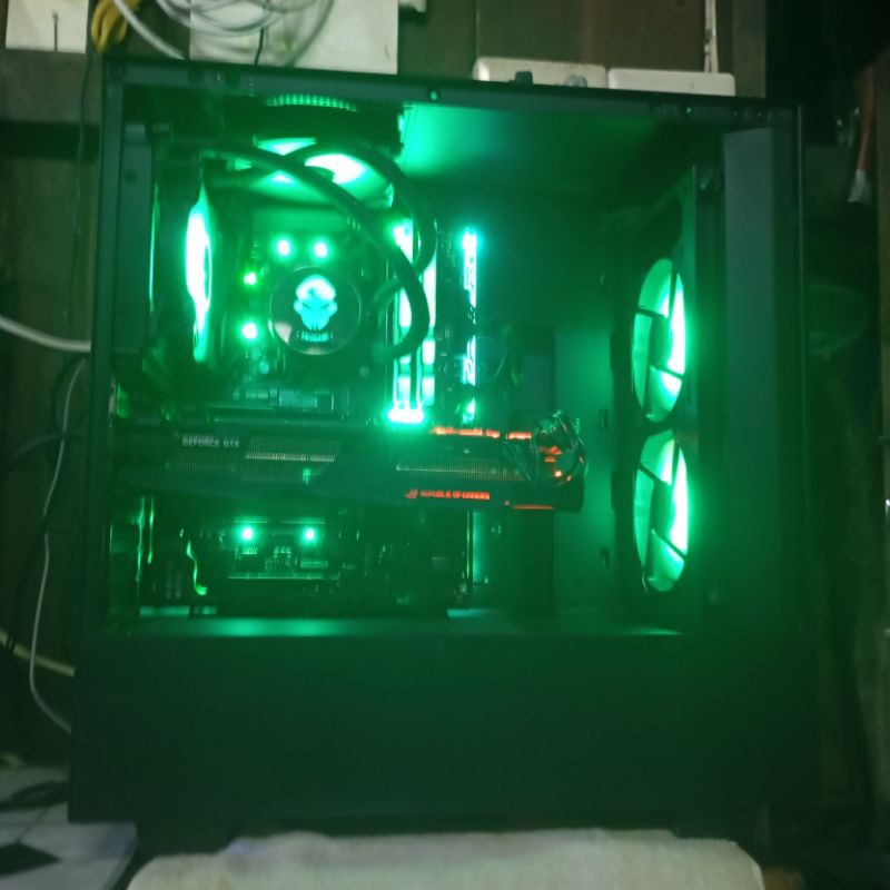 คอมประกอบ มือสอง intel i7 7700k กราฟฟิคในตัว ลงวินโดร์ 10 - 11 เปิดเครื่องเล่นได้เลย ตัวนี้ไม่มีการ์