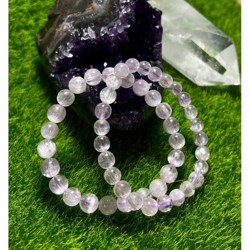 คุนไซต์(Kunzite) หินแห่งการเปิดเผยความรู้สึก"